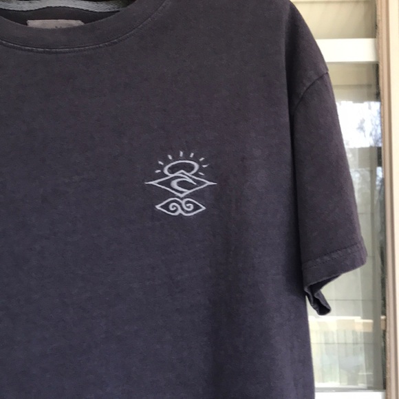 NWOT RIP CURL T-SHIRT - Picture 3 of 10